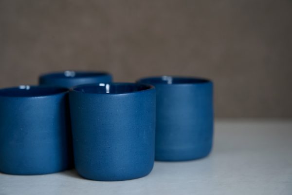 tasses à café en porcelaine bleue Sous les pins céramique